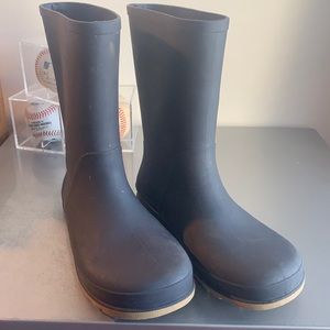 Boys 3Y rubber rain boot